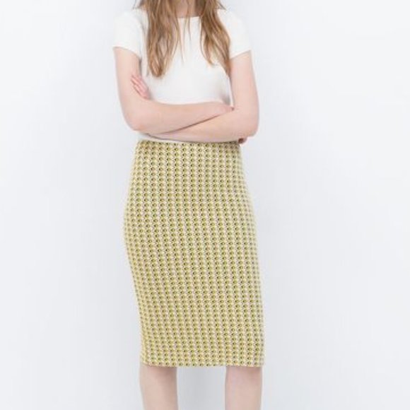 Zara Midi Pencil Skirt with Yellow Print - Picture 1 of 7